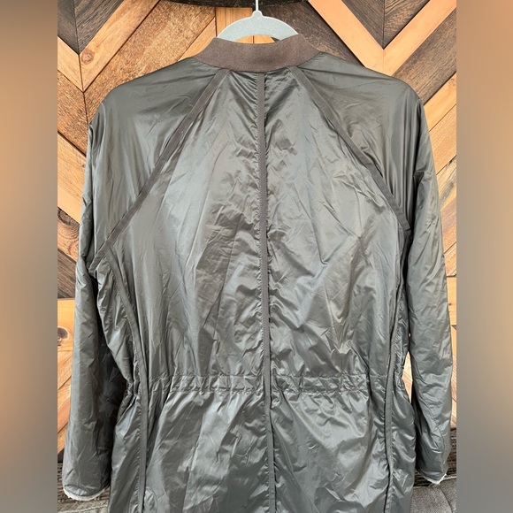 Athleta SUMMIT PIRMALOFT SHELL DARK OLIVE GREEN Size Small Jacket - Picture 8 of 13